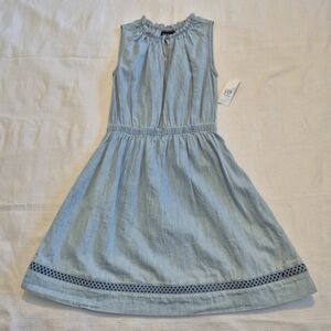 Gap Denim girls size Medium 8-9 chambray sleeveless dress NEW